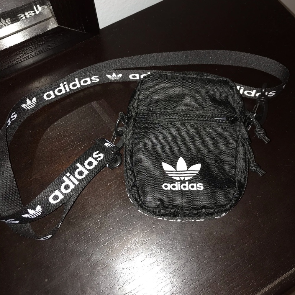 Adidas crossbody